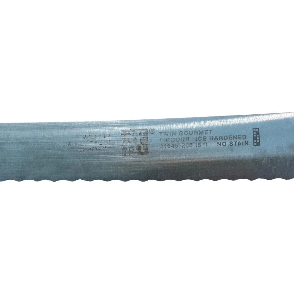 Zwilling J.A. Henckels Twin Gourmet 31645-200 Friodur Serrated Bread Knife (8
